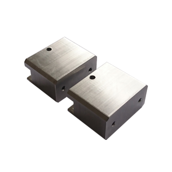 斜生軍工部件加工2 斜生軍工部件加工2